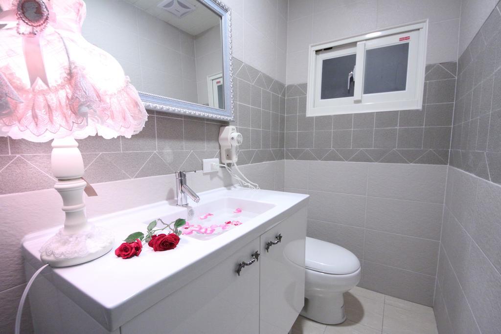 ווג'ייה Avica Homestay מראה חיצוני תמונה